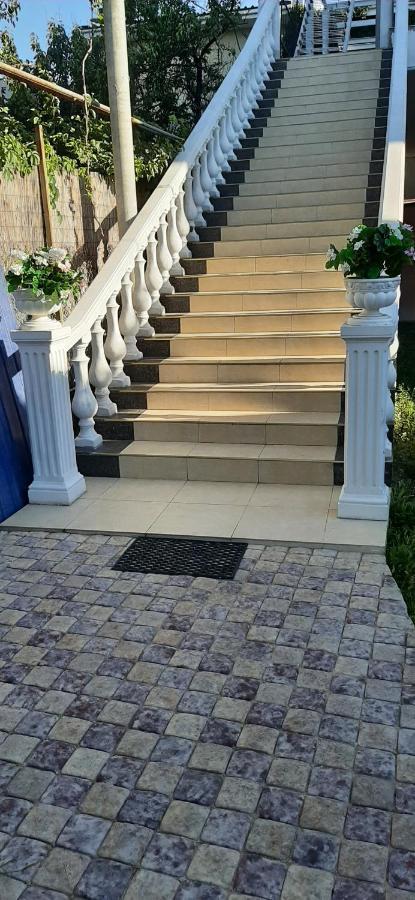 Аппартаменты С Балконом Leilighet Odessa Eksteriør bilde