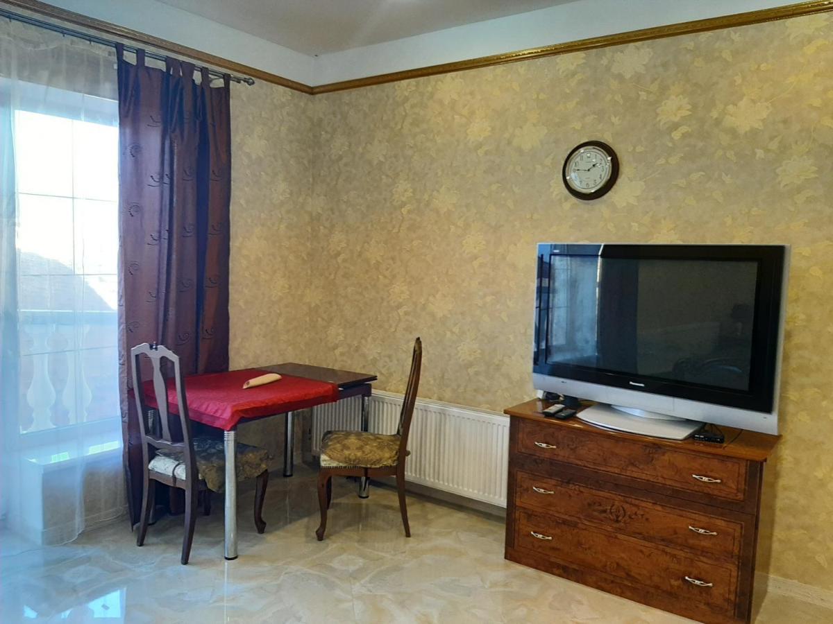 Аппартаменты С Балконом Leilighet Odessa Eksteriør bilde