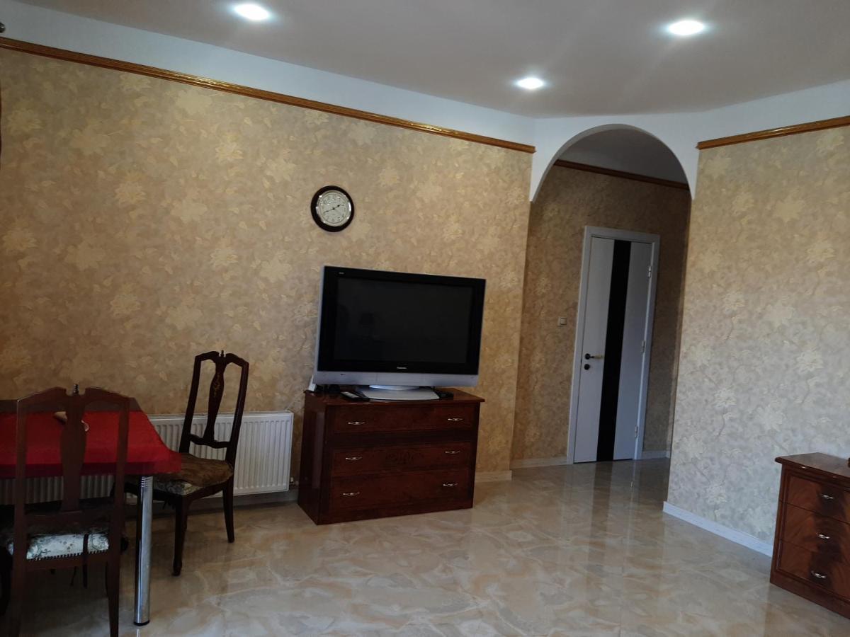 Аппартаменты С Балконом Leilighet Odessa Eksteriør bilde